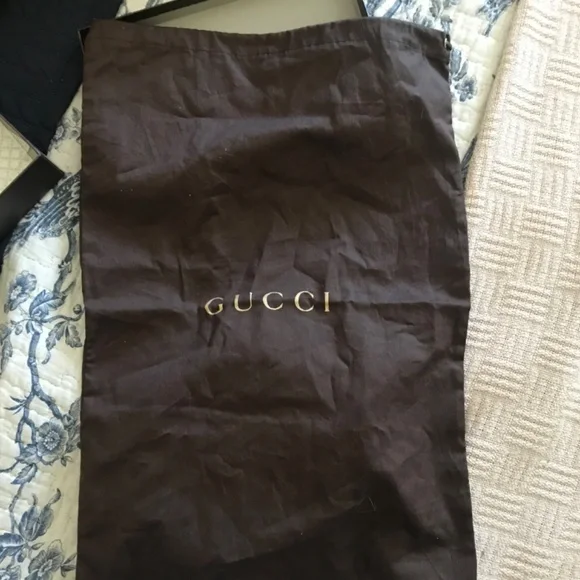 Authentic Gucci Smooth Leather Black Belt with Double G Buckle 90cm - Picture 3 of 4